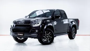 5C926 ISUZU D-MAX 1.9 Ddi Z Z-Prestige Navi HI-LANDER SPACECAB AT 2019