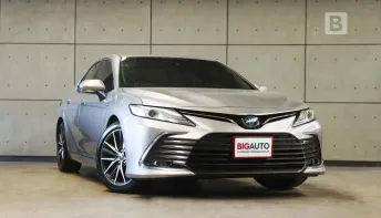 2022 Toyota CAMRY 2.5 HEV Premium Sedan AT ไมล์แท้ รับประกันตัวรถ 5 ปี 150,000 KM B2776