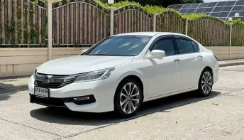 HONDA ACCORD 2.0 EL (MNC) ปี 2017 สภาพนางฟ้า