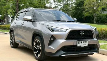 TOYOTA Yaris Cross 1.5 HEV PREMIUM LUXURY ปี 2023 มือเดียว ไมล์น้อย