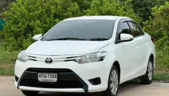 Toyota Vios 1.5 E ปี 2015 ขายด่วน ราคาดี