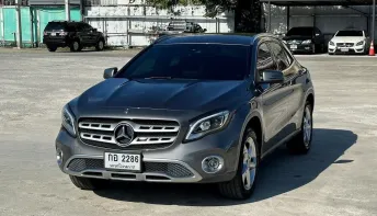 Mercedes-Benz GLA-Class 1.6 GLA200 ปี 2018 ขายด่วน