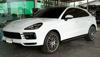 2021 Porsche Cayenne 3.0 E-Hybrid Coupe สีขาว