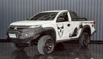 MITSUBISHI TRITON SINGLE 2.4 GL 4WD MT ปี 2022 จด 2023 สี ขาว