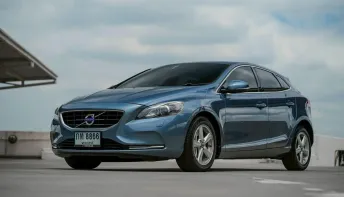Volvo V40 T5 B ปี 2014 รับประกันเลขไมล์แท้💯รถบ้านแท้ มือเดียว ป้ายแดง