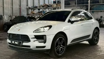 2020จด2021 Porsche Macan 2.0 PDK สีขาว