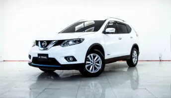 4B332 NISSAN X-TRAIL 2.0 V HYBRID 4WD AT 2017 ออกรถ 0 บาท