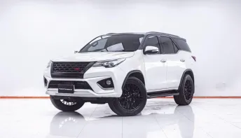 1F559 TOYOTA FORTUNER 2.8 TRD SPORTIVO 2WD AT 2016