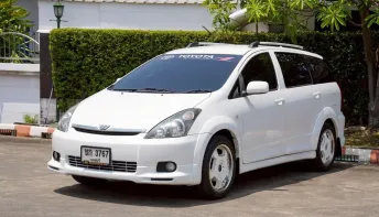 Toyota WISH 2.0 2004 สีขาว
