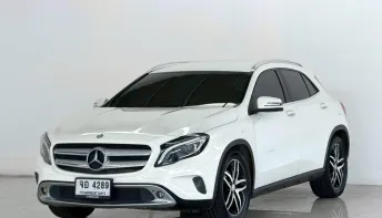 Mercedes-Benz GLA-Class 1.6 GLA200 2014