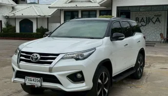 Toyota Fortuner 2.8 TRD Sportivo 2016 ขายด่วน