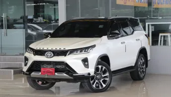 Toyota Fortuner 2.4 Legender 4WD ปี 2022 ไมล์แท้3x,xxxโล รถบ้านมือเดียว สวยเดิมทั้งคัน ฟรีดาวน์