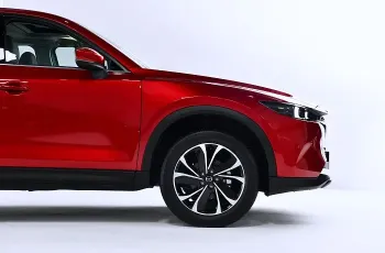 Mazda CX-5 ปี 2025 รุ่นเครื่องยนต์เบนซิน 