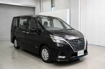 Nissan Serena รุ่น 2.0 S-Hybrid Highway Star