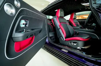 Rolls-Royce Spectre Black Badge 2025