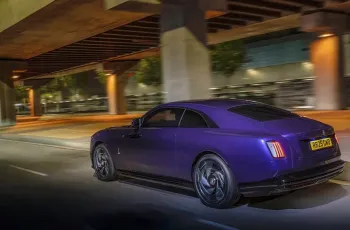 Rolls-Royce Spectre Black Badge 2025