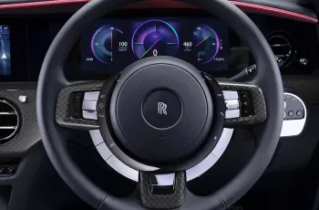 Rolls-Royce Spectre Black Badge 2025