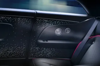 Rolls-Royce Spectre Black Badge 2025