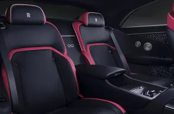 Rolls-Royce Spectre Black Badge 2025