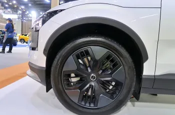 Volvo EX30 Cross Country 2025