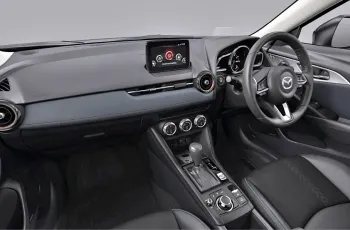Mazda CX-3 Essential รุ่น SIGNATURE ราคา 899,000 บาท