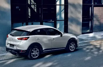 Mazda CX-3 Essential รุ่น ULTRA PLUS ราคา 829,000 บาท