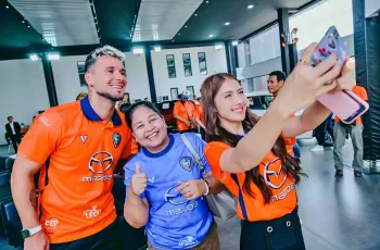  มาสด้าราชา ฉลองครบรอบ 58 ปี ทุ่มลงทุนกว่า 500 ล้านบาท เปิดโชว์รูมแห่งใหม่ 4 สาขา 