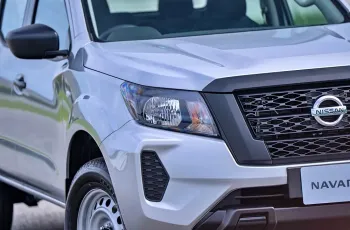 Nissan Navara DoubleCab Calibre SL 7AT ปี 2025