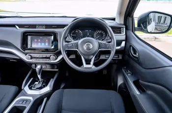 Nissan Navara Kingcab Calibre SL 7AT ปี 2025 