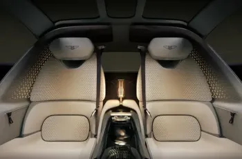33-exp-15-interior-7d44