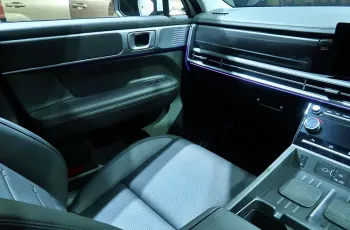 ภายใน Hyundai SANTA FE ปี 2025