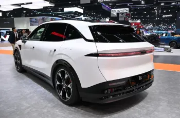 ZEEKR 7X ปี 2025