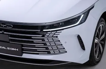 BYD SEAL 5 DM-i Super Hybrid ปี 2025