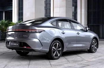 BYD SEAL 5 DM-i Super Hybrid ปี 2025