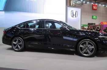 Honda Accord e:HEV ปี 2025 ไมเนอร์เชนจ์