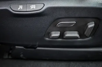 Kia Carnival ปี 2025 รุ่นไฮบริด HEV 7-seat Luxury 