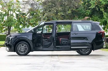 Kia Carnival ปี 2025 รุ่นไฮบริด HEV 7-seat Luxury 