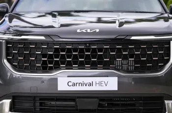 Kia Carnival ปี 2025 รุ่นไฮบริด HEV 7-seater Premium