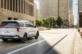 Kia Carnival ปี 2025 รุ่นไฮบริด HEV 7-seater