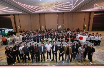 26-group-photo-1a8c