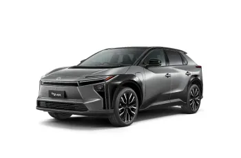 Toyota bZ4X 2025 สี Two-tone (Black Roof)