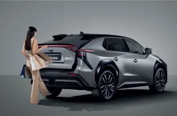Toyota bZ4X 2025