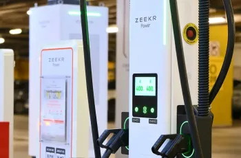 สถานีชาร์จ ZEEKR Power