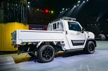 HILUX CHAMP รุ่นช่วงล้อสั้นพิเศษ (Super Short Wheel Base)