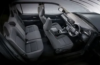 Toyota Hilux Travo 2025 SMART CAB - DOUBLE CAB