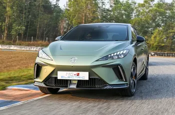 MG ขึ้นแท่นผู้นำยอดจดทะเบียน EV 4 เดือนติด ชู “EV LIFETIME WARRANTY” มัดใจลูกค้า