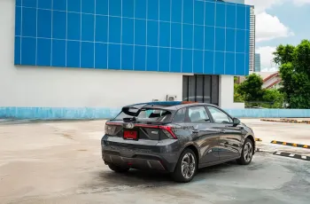 MG ขึ้นแท่นผู้นำยอดจดทะเบียน EV 4 เดือนติด ชู “EV LIFETIME WARRANTY” มัดใจลูกค้า