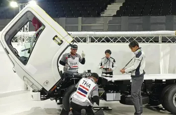 ทีมช่างอีซูซุไทย คว้าแชมป์โลกทักษะบริการ 