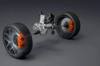 MG IM5 ซึ่งเป็นเวอร์ชันพวงมาลัยขวาของ IM L6