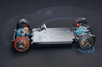 MG IM5 ซึ่งเป็นเวอร์ชันพวงมาลัยขวาของ IM L6